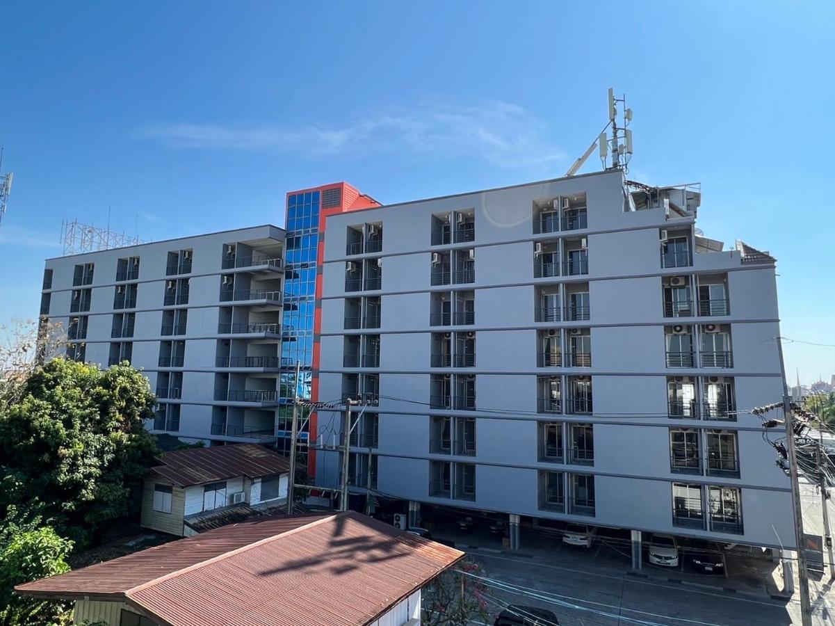 Neo Hotel Khon Kaen Extérieur photo